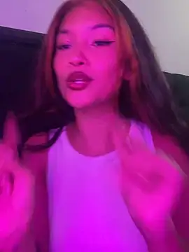 baby lizy online show from December 16, 2024, 10:24 pm