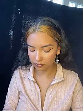 baby lizy online show from January 13, 2025, 10:03 pm