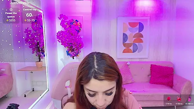 Snapshot of Gabby_evanns chatting on October 21, 2025, 11:44 am Gabby evanns online show from October 21, 2025, 11:44 am