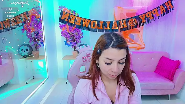 Snapshot of Gabby_evanns chatting on November 4, 2025, 12:04 pm Gabby evanns online show from November 4, 2025, 12:04 pm