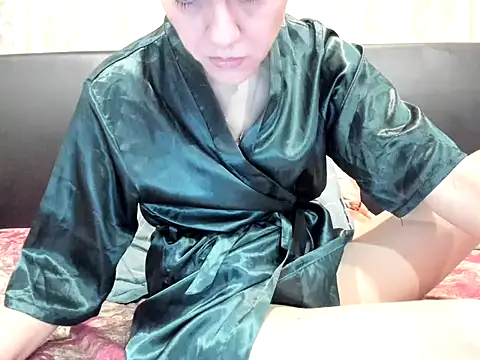 Snapshot of Cookiecutey chatting on March 11, 2025, 5:57 pm Cookiecutey online show from March 11, 2025, 5:57 pm