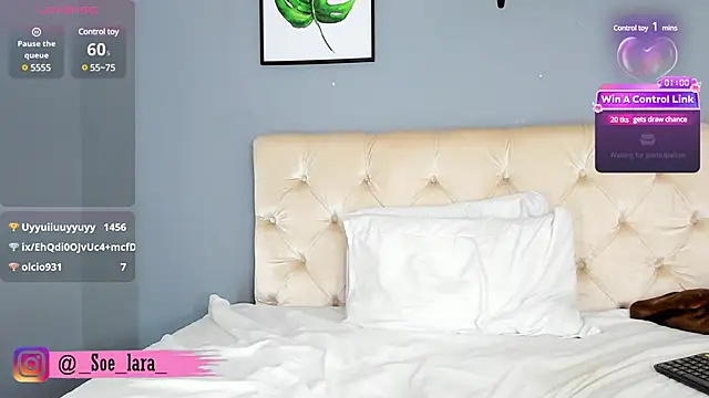 Snapshot of Soe_Lara chatting on March 18, 2025, 5:42 pm Soe Lara online show from March 18, 2025, 5:42 pm