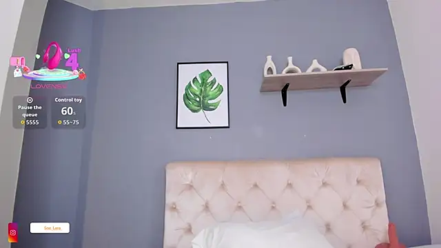 Snapshot of Soe_Lara chatting on October 4, 2025, 11:30 am Soe Lara online show from October 4, 2025, 11:30 am