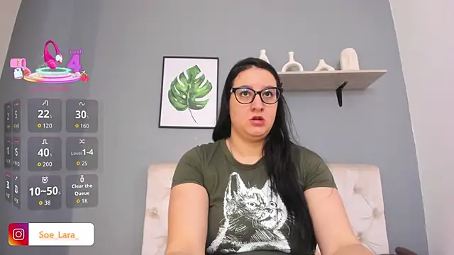 Snapshot of Soe_Lara chatting on October 9, 2025, 11:19 am Soe Lara online show from October 9, 2025, 11:19 am