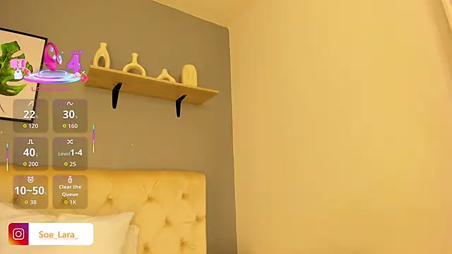 Snapshot of Soe_Lara chatting on October 21, 2025, 10:27 am Soe Lara online show from October 21, 2025, 10:27 am