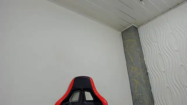 Snapshot of Catalehia_Milk chatting on November 12, 2025, 8:52 pm Catalehia Milk online show from November 12, 2025, 8:52 pm