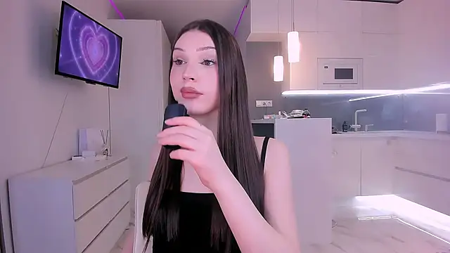 Snapshot of sharon_forever chatting on November 4, 2025, 10:31 pm sharon forever online show from November 4, 2025, 10:31 pm