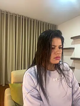 Snapshot of Alice_Biel chatting on January 9, 2025, 10:20 am Alice Biel online show from January 9, 2025, 10:20 am