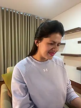 Snapshot of Alice_Biel chatting on January 23, 2025, 1:24 pm Alice Biel online show from January 23, 2025, 1:24 pm