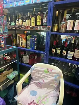 Snapshot of Hot_beauty__ chatting on March 3, 2025, 11:56 pm Hot beauty online show from March 3, 2025, 11:56 pm