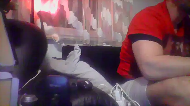 Snapshot of NewyorkDimi chatting on December 23, 2024, 3:40 am NewyorkDimi online show from December 23, 2024, 3:40 am