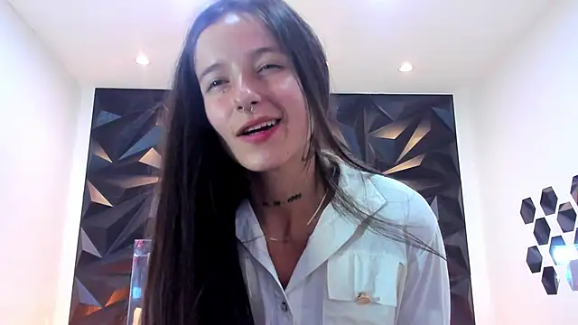 Snapshot of valentinasu1 chatting on October 9, 2025, 3:10 pm valentinasu1 online show from October 9, 2025, 3:10 pm