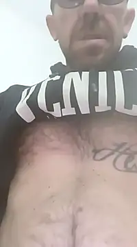 Snapshot of jonyfree1978 chatting on December 7, 2024, 4:20 am jonyfree1978 online show from December 7, 2024, 4:20 am