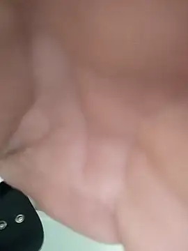 Snapshot of jonyfree1978 chatting on March 22, 2025, 4:37 pm jonyfree1978 online show from March 22, 2025, 4:37 pm