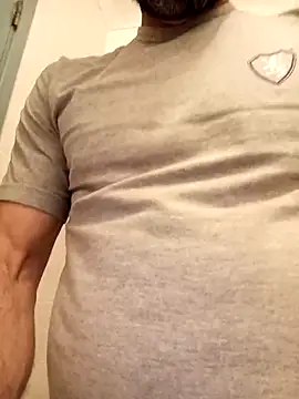 Snapshot of jonyfree1978 chatting on November 18, 2025, 9:41 pm jonyfree1978 online show from November 18, 2025, 9:41 pm