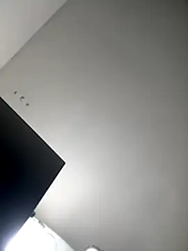 Snapshot of PandoraRider chatting on October 31, 2025, 1:34 pm PandoraRider online show from October 31, 2025, 1:34 pm