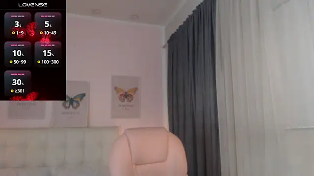 liss black online show from February 28, 2025, 6:52 pm