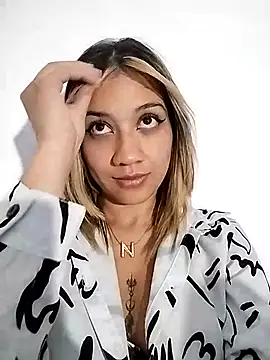 nina carther online show from March 8, 2025, 11:07 pm