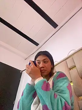 nina carther online show from October 8, 2025, 11:08 am