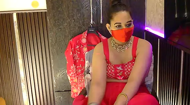 fabdemira online show from December 20, 2024, 8:01 pm