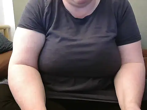 MarthaBriest online show from March 8, 2025, 4:17 pm