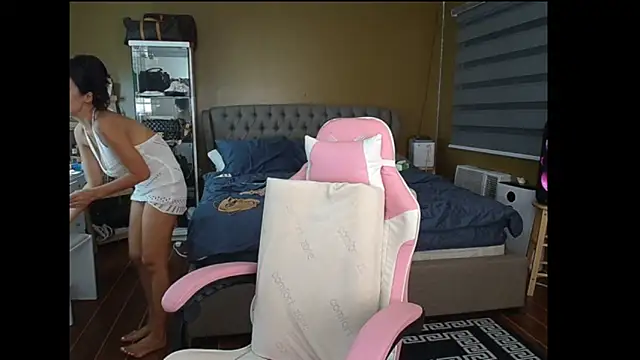 Snapshot of aya_saki chatting on March 9, 2025, 10:41 am aya saki online show from March 9, 2025, 10:41 am