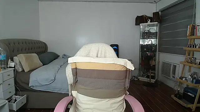 Snapshot of aya_saki chatting on September 28, 2025, 8:20 am aya saki online show from September 28, 2025, 8:20 am