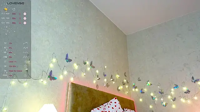 Snapshot of lavenderluxe chatting on December 30, 2024, 6:05 pm lavenderluxe online show from December 30, 2024, 6:05 pm