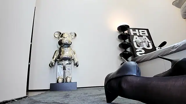 Snapshot of bdbdzs chatting on February 10, 2025, 9:04 pm bdbdzs online show from February 10, 2025, 9:04 pm