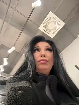 Tisha Busty online show from December 3, 2024, 1:54 pm