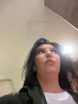 Tisha Busty online show from September 24, 2025, 1:36 pm