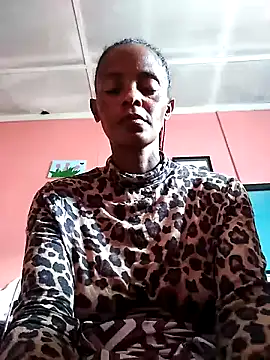 Snapshot of sweets_80 chatting on December 26, 2024, 2:16 pm sweets 80 online show from December 26, 2024, 2:16 pm