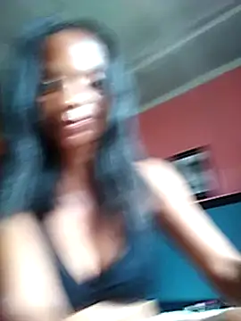 Snapshot of sweets_80 chatting on February 11, 2025, 2:24 pm sweets 80 online show from February 11, 2025, 2:24 pm