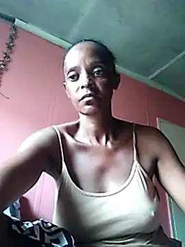 Snapshot of sweets_80 chatting on February 15, 2025, 2:00 pm sweets 80 online show from February 15, 2025, 2:00 pm