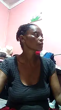 Snapshot of sweets_80 chatting on February 15, 2025, 11:25 pm sweets 80 online show from February 15, 2025, 11:25 pm
