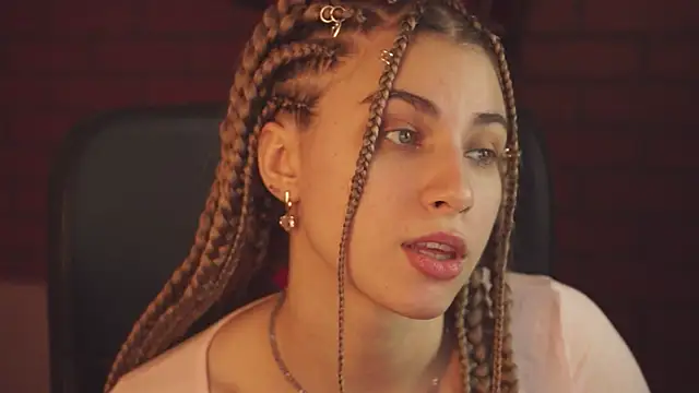 EllieCutes online show from February 12, 2025, 12:22 pm