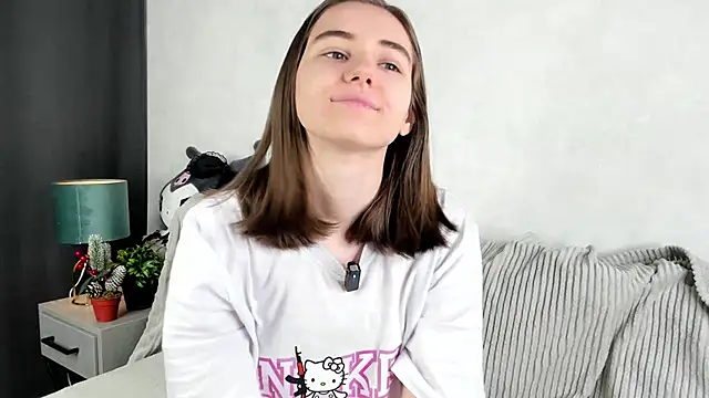 Snapshot of MeghanElson chatting on January 6, 2025, 11:18 am MeghanElson online show from January 6, 2025, 11:18 am