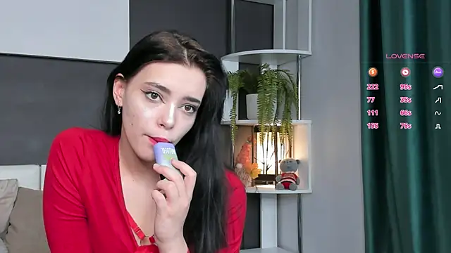 Snapshot of WildaBendell chatting on January 19, 2025, 10:17 am WildaBendell online show from January 19, 2025, 10:17 am