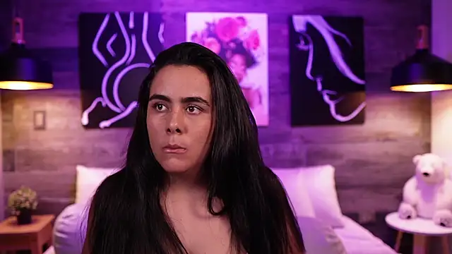 Snapshot of DanyAndAlexa chatting on March 4, 2025, 6:50 pm DanyAndAlexa online show from March 4, 2025, 6:50 pm