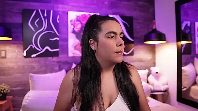 Snapshot of DanyAndAlexa chatting on March 15, 2025, 12:45 pm DanyAndAlexa online show from March 15, 2025, 12:45 pm