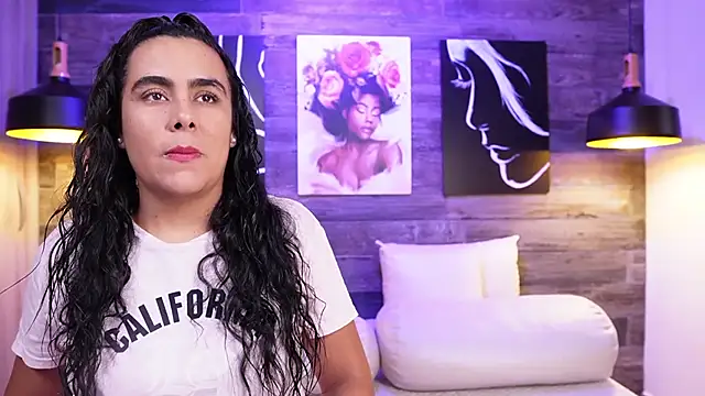 Snapshot of DanyAndAlexa chatting on September 12, 2025, 1:22 pm DanyAndAlexa online show from September 12, 2025, 1:22 pm