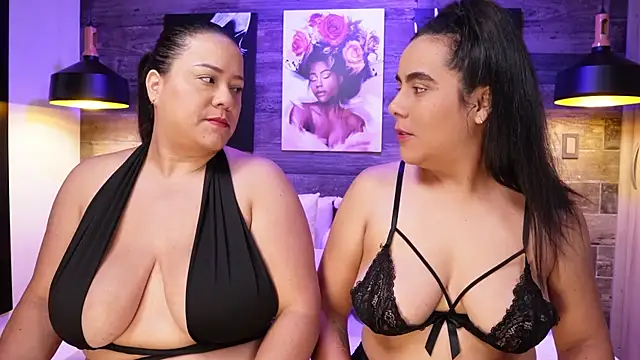 Snapshot of DanyAndAlexa chatting on October 20, 2025, 1:11 pm DanyAndAlexa online show from October 20, 2025, 1:11 pm