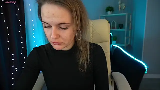 Snapshot of MaribelRiverr_ chatting on December 31, 2024, 6:16 am MaribelRiverr online show from December 31, 2024, 6:16 am