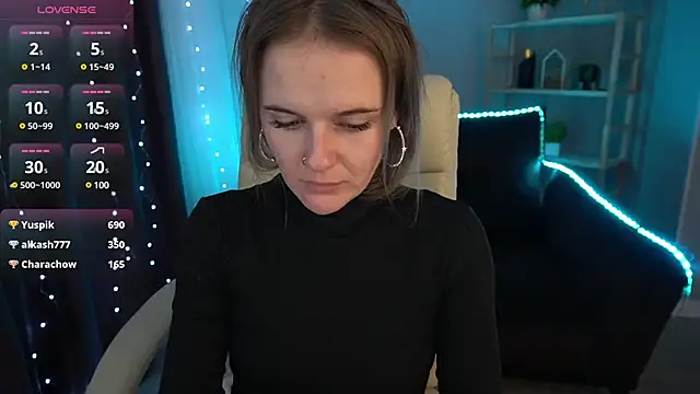 Snapshot of MaribelRiverr_ chatting on January 1, 2025, 4:07 pm MaribelRiverr online show from January 1, 2025, 4:07 pm