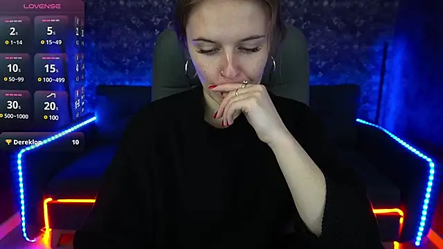 Snapshot of MaribelRiverr_ chatting on January 27, 2025, 9:55 am MaribelRiverr online show from January 27, 2025, 9:55 am