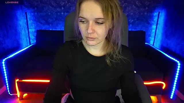 Snapshot of MaribelRiverr_ chatting on February 2, 2025, 6:26 am MaribelRiverr online show from February 2, 2025, 6:26 am