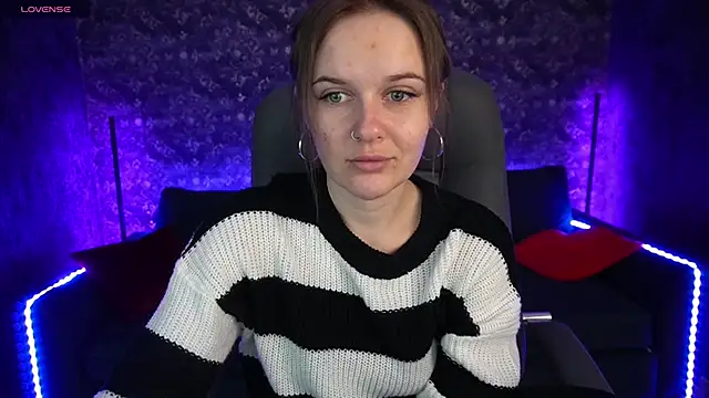 Snapshot of MaribelRiverr_ chatting on February 18, 2025, 6:26 am MaribelRiverr online show from February 18, 2025, 6:26 am