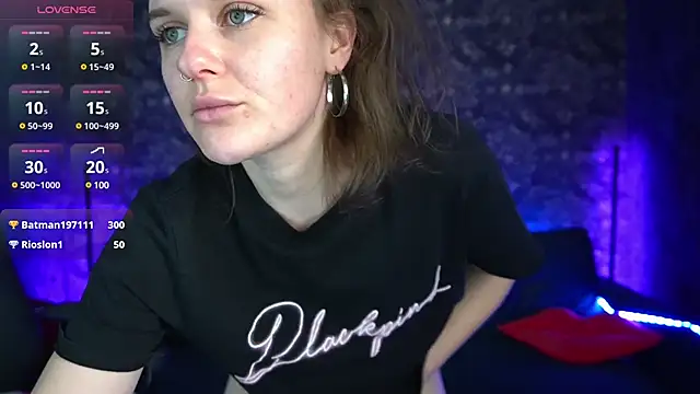 Snapshot of MaribelRiverr_ chatting on February 25, 2025, 9:42 am MaribelRiverr online show from February 25, 2025, 9:42 am