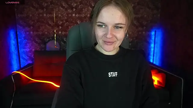 Snapshot of MaribelRiverr_ chatting on March 10, 2025, 6:49 am MaribelRiverr online show from March 10, 2025, 6:49 am