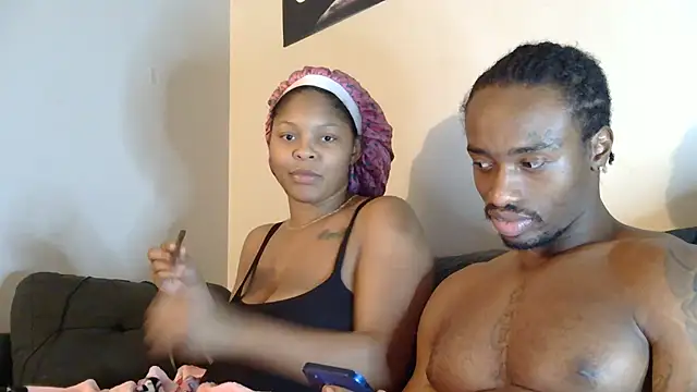 Snapshot of exotic__couple chatting on January 16, 2025, 4:17 am exotic couple online show from January 16, 2025, 4:17 am